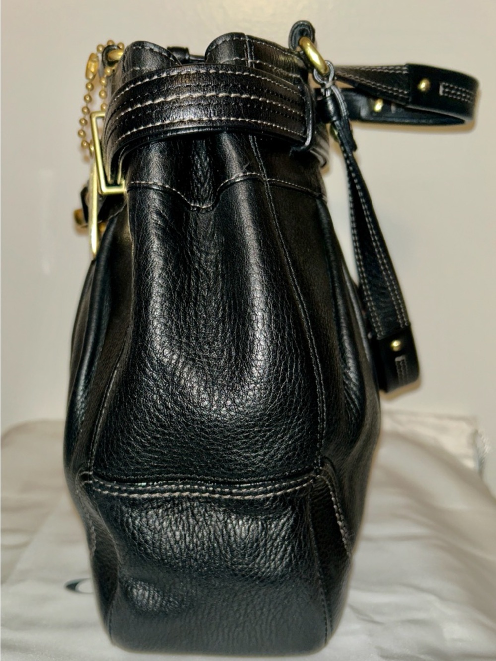 COACH Jackie Horsebit All Leather
Black Handbag Authentic includes Dust Bag! - Picture 4 of 7